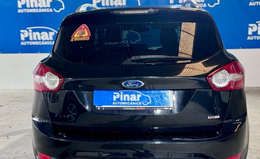 FORD Kuga 2.0 TDCi Titanium