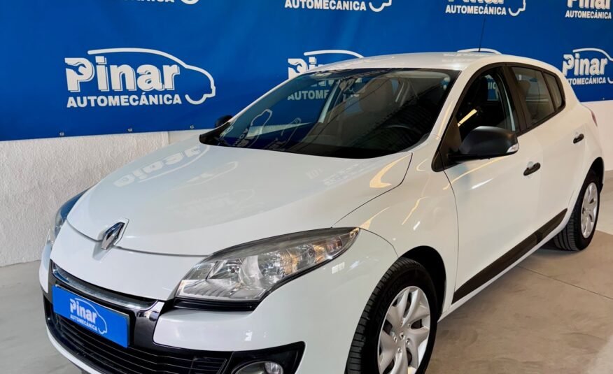 RENAULT MEGANE 1.5 dCi Authentique