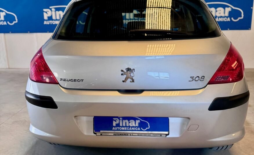 PEUGEOT 308 1.6 HDi Confort