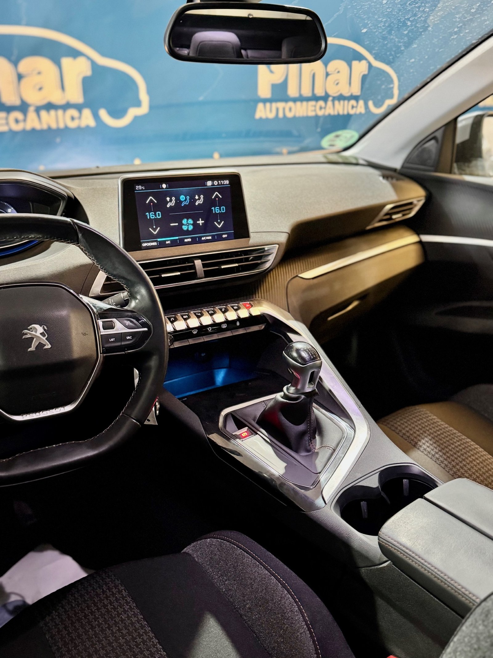 PEUGEOT 3008 1.6 Blue-HDi Active