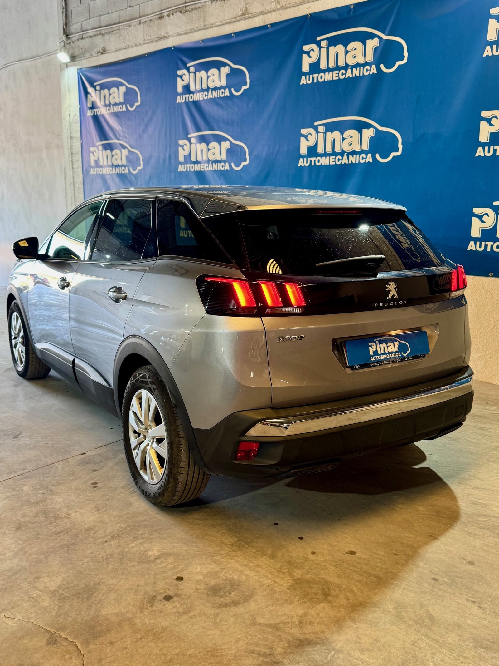 PEUGEOT 3008 1.6 Blue-HDi Active