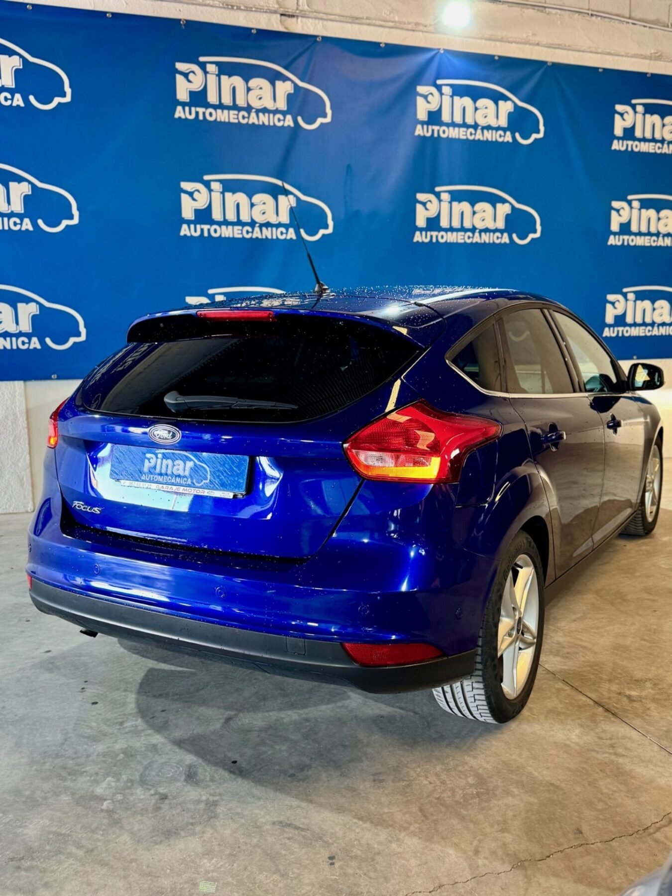 FORD Focus 1.6 TITANIUM