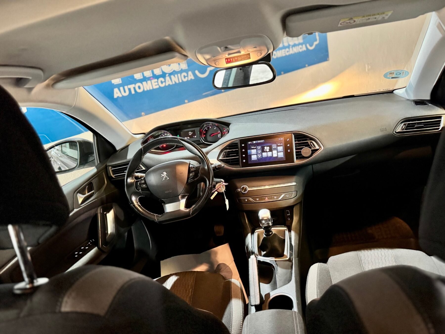 PEUGEOT 308 1.6 Blue-HDi Style