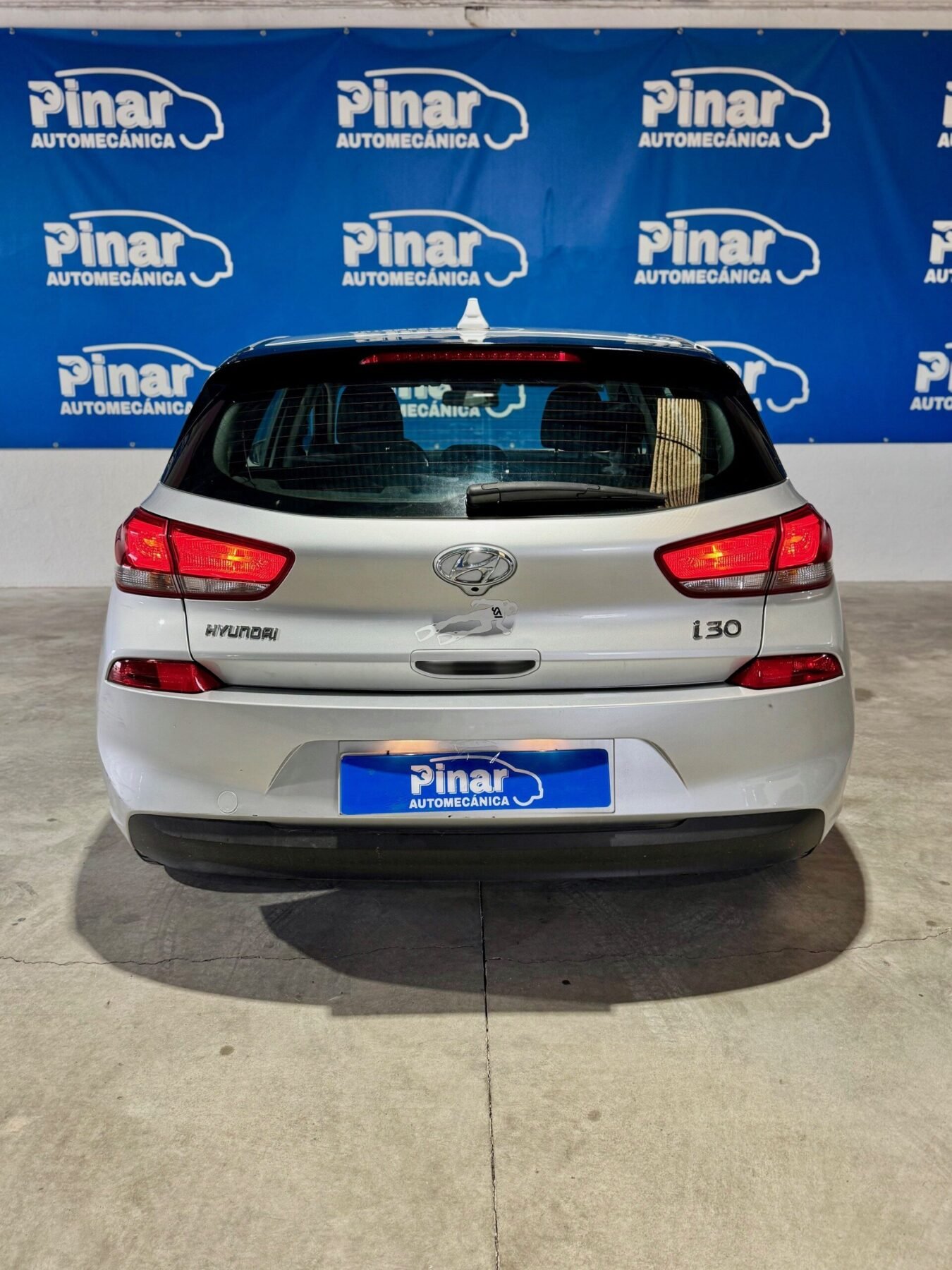 HYUNDAI  i30 1.6 CRDi Link