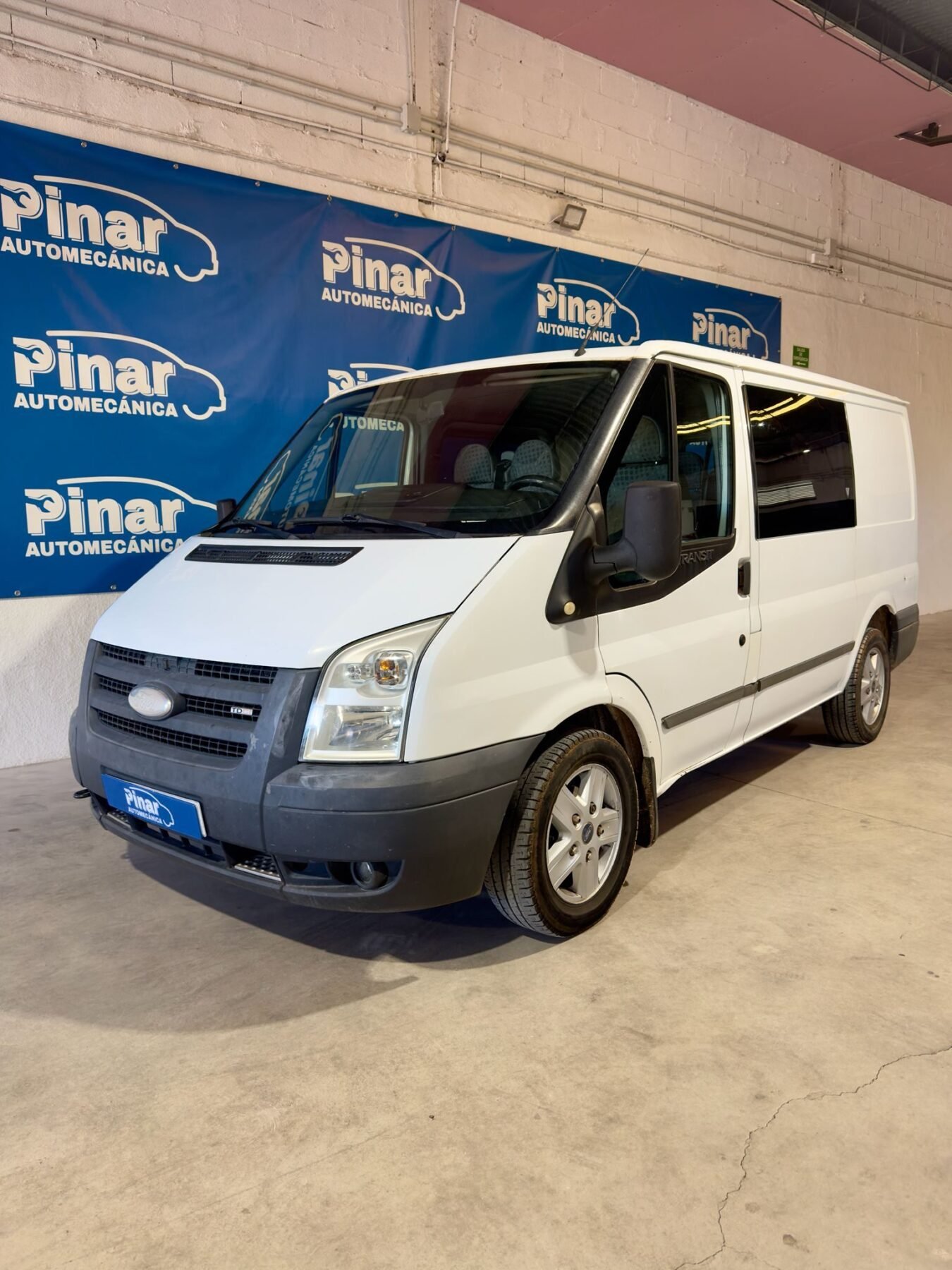 FORD TRANS 2.2