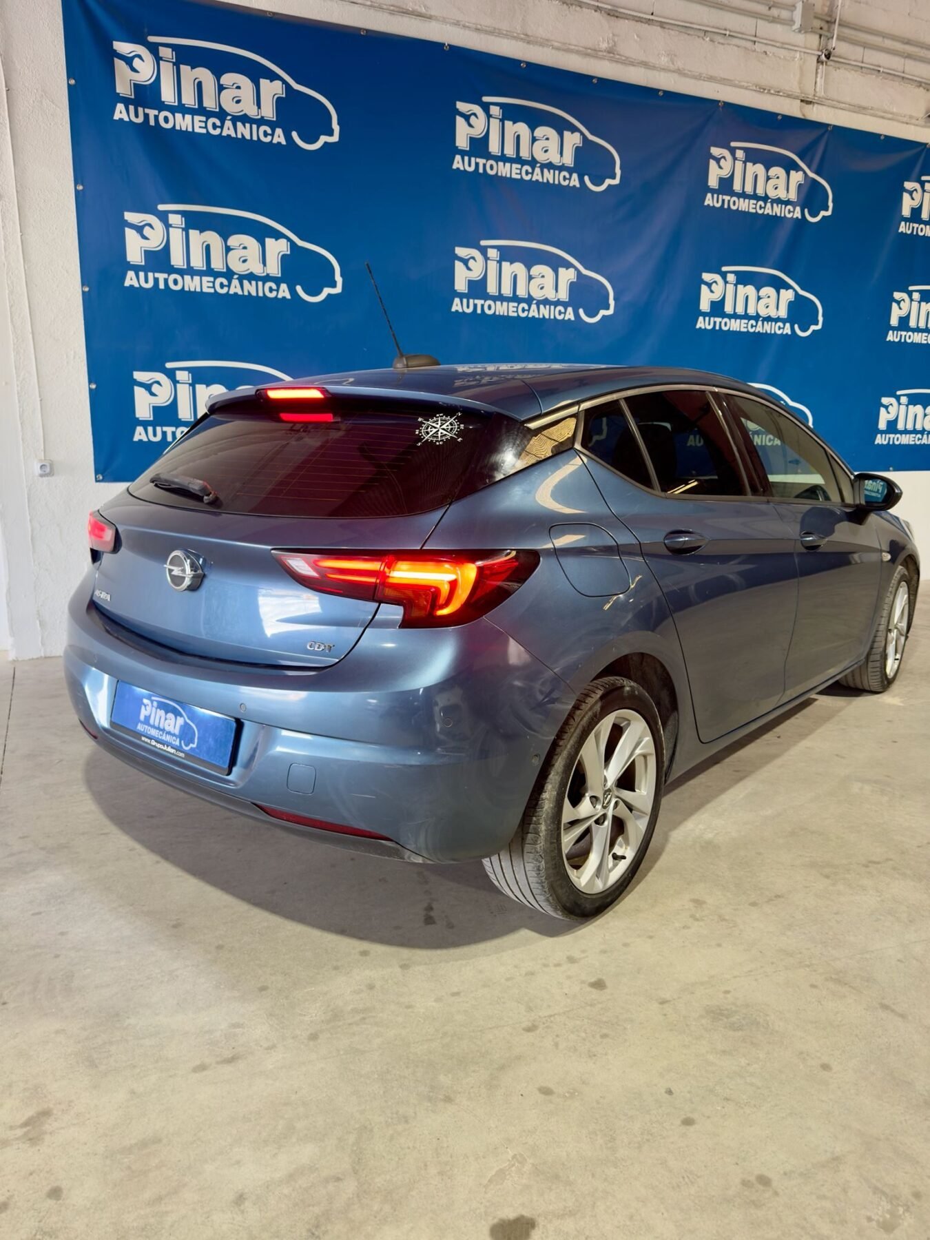 OPEL ASTRA 1.6 CDTI DPF Dynamic