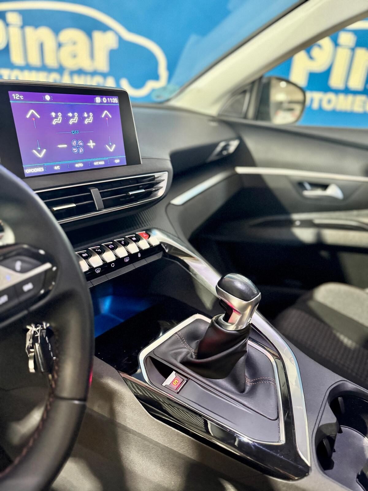 PEUGEOT 5008 1.6 Blue-HDi Active