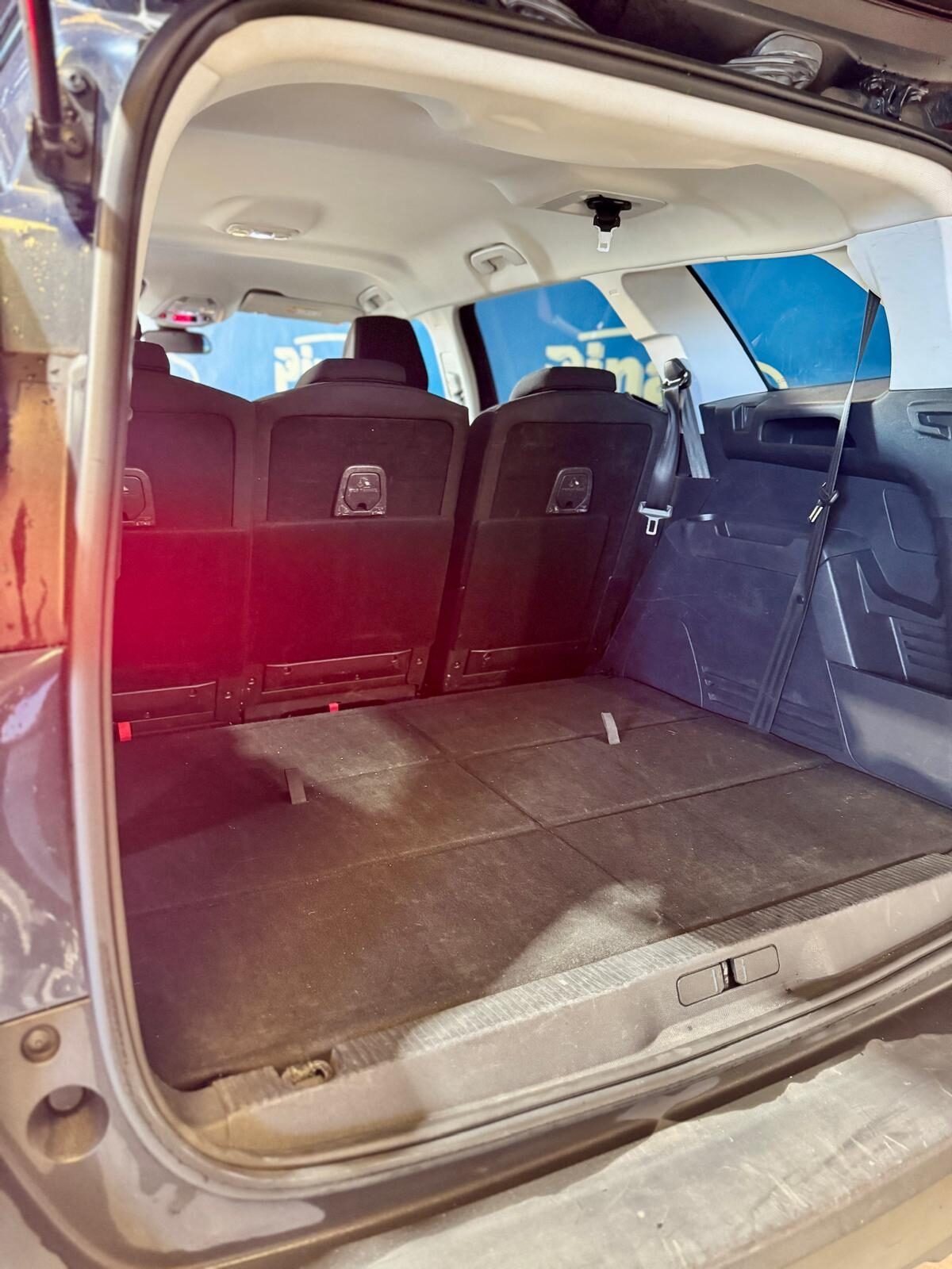 PEUGEOT 5008 1.6 Blue-HDi Active