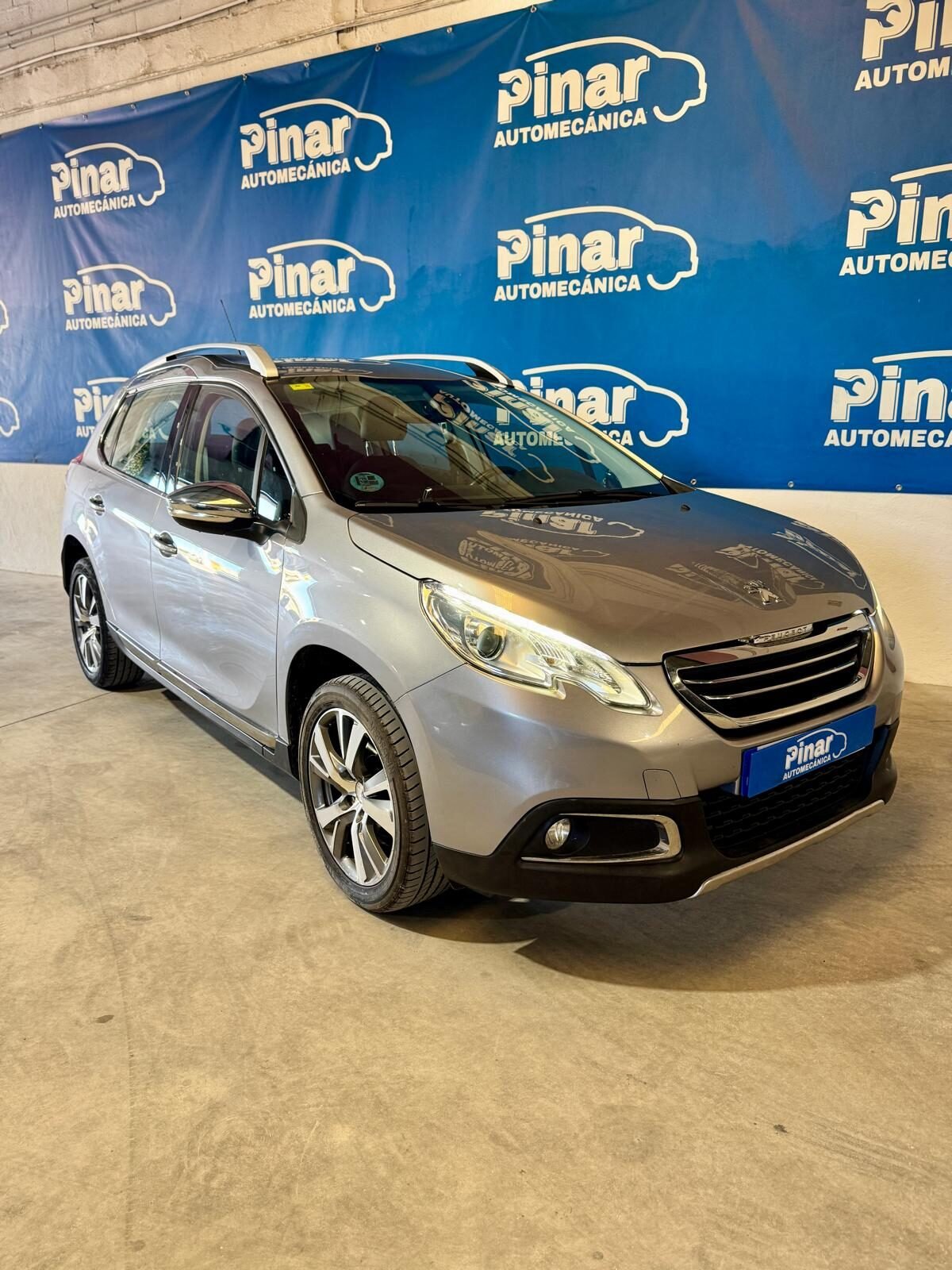 PEUGEOT 2008 1.6 Blue-HDi Allure
