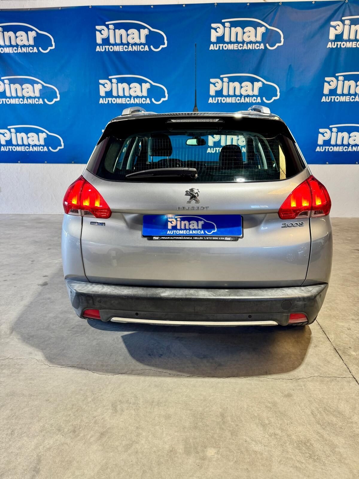 PEUGEOT 2008 1.6 Blue-HDi Allure