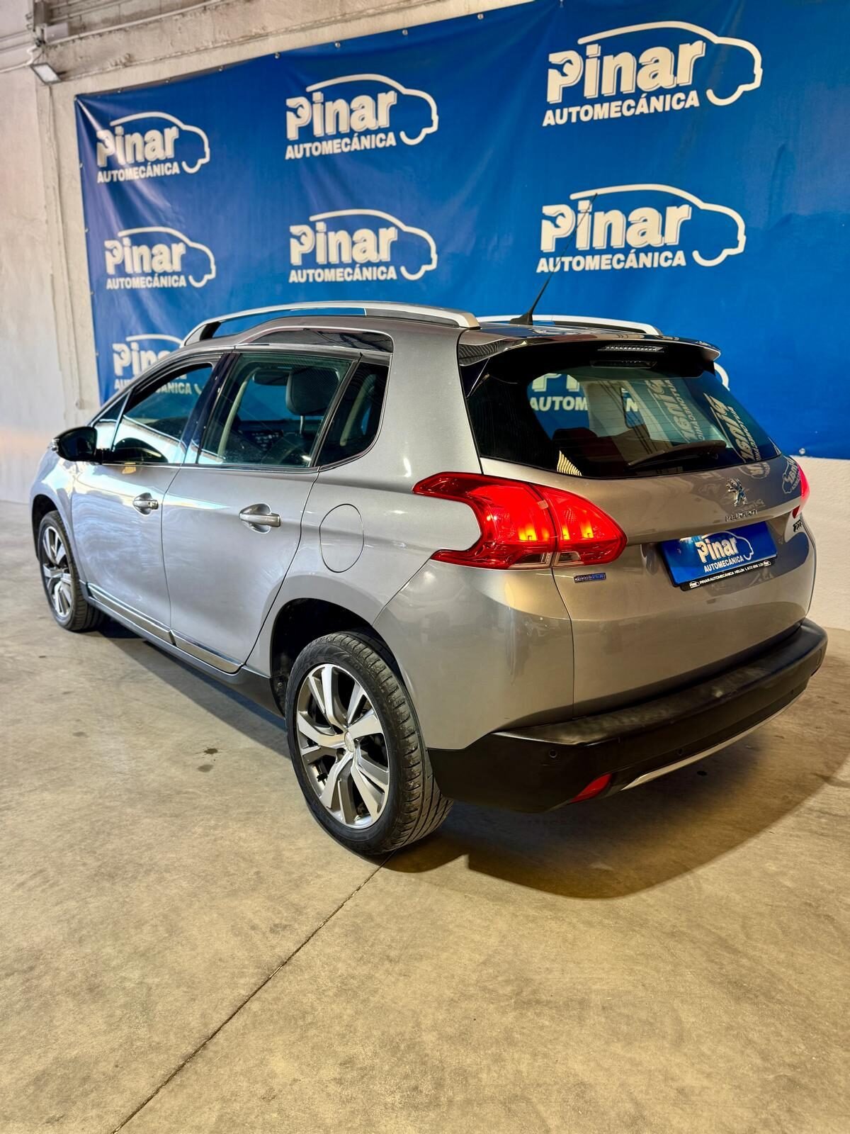 PEUGEOT 2008 1.6 Blue-HDi Allure