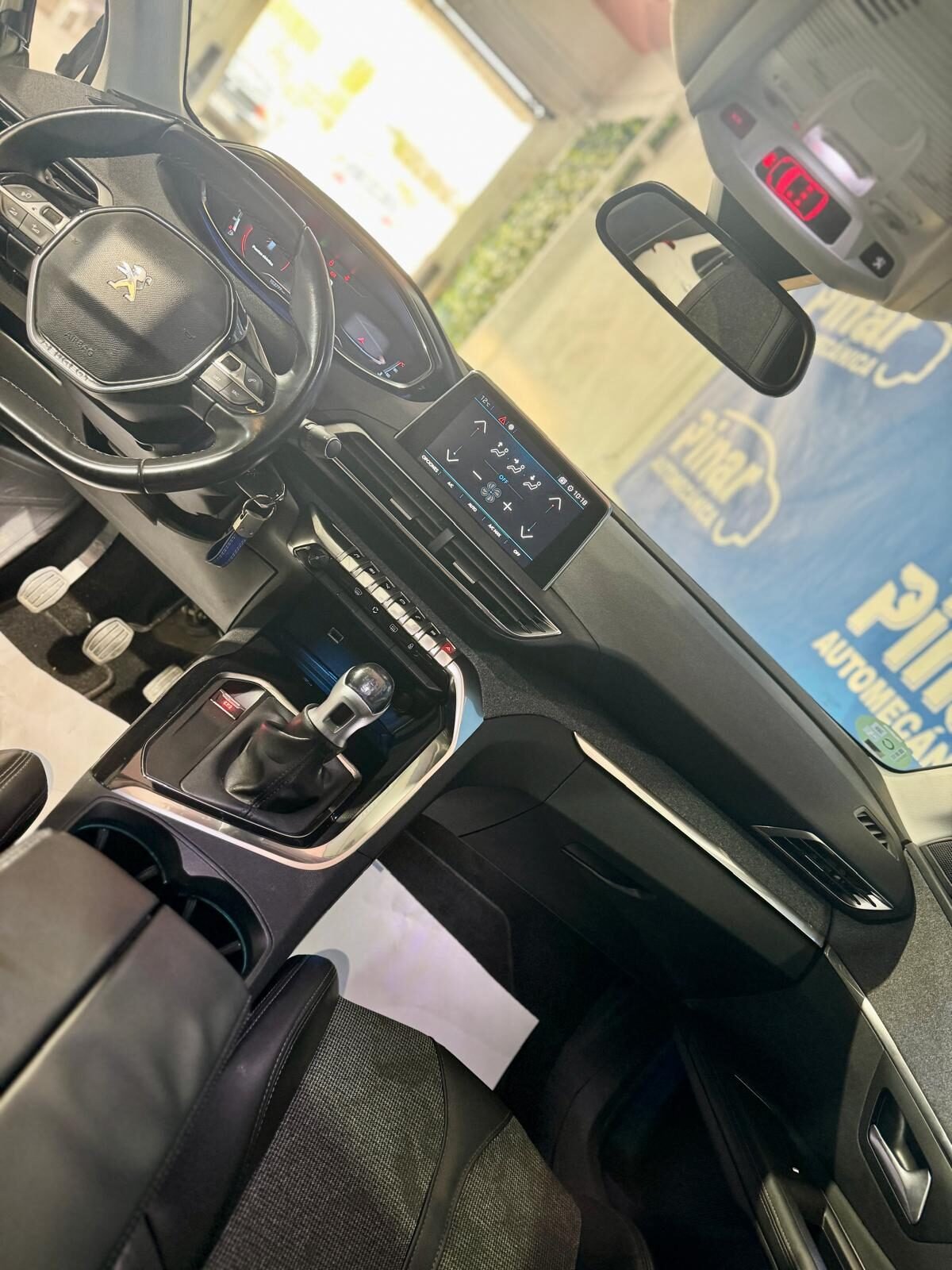 PEUGEOT 3008 1.6 Blue-HDi Allure