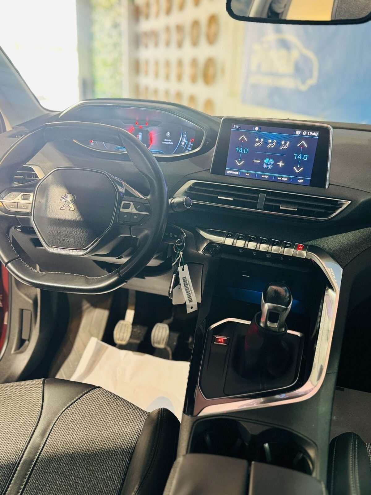 PEUGEOT 3008  1.6 Blue-HDi Allure