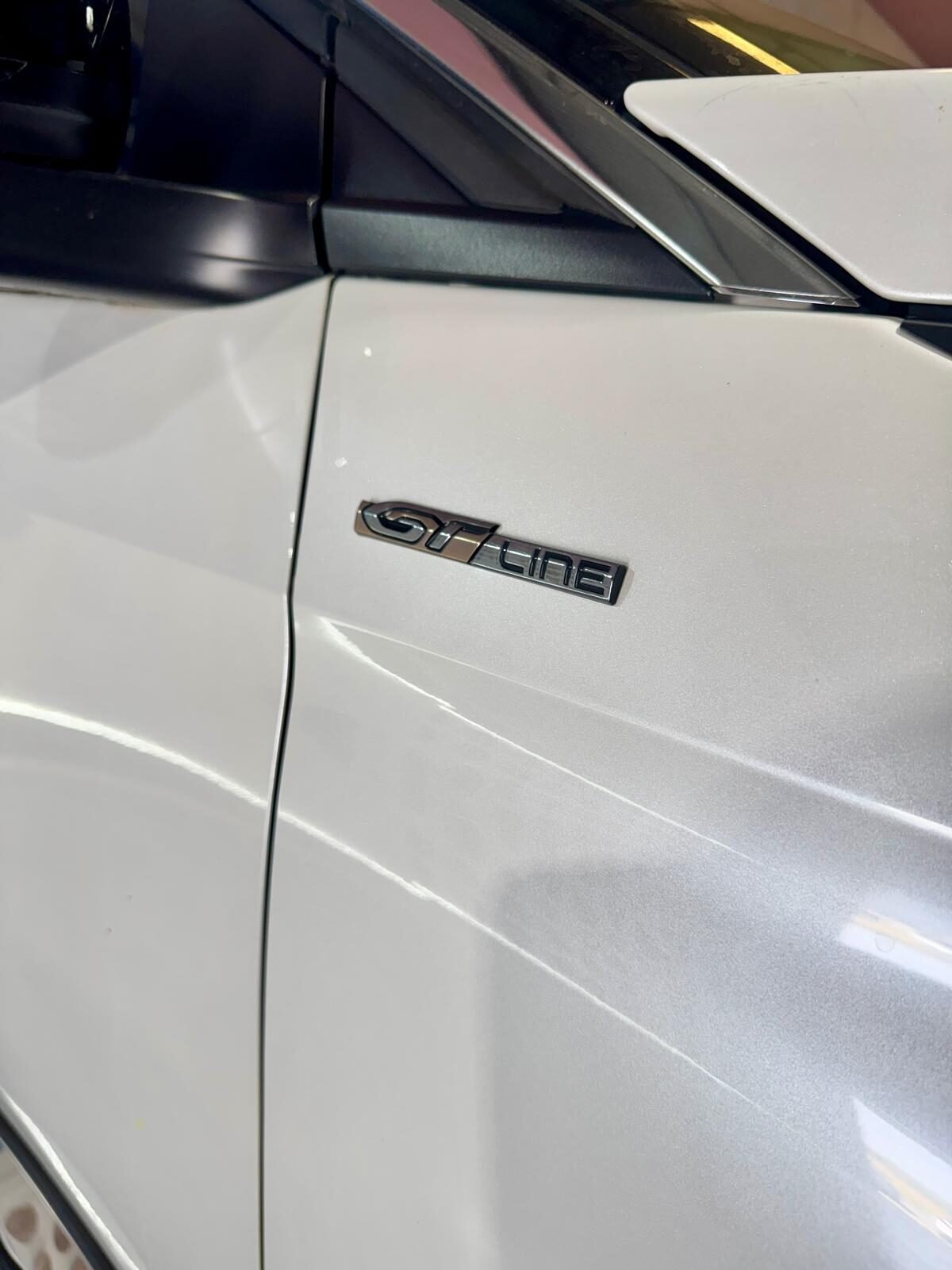 PEUGEOT 3008 1.6 Blue-HDi GT Line