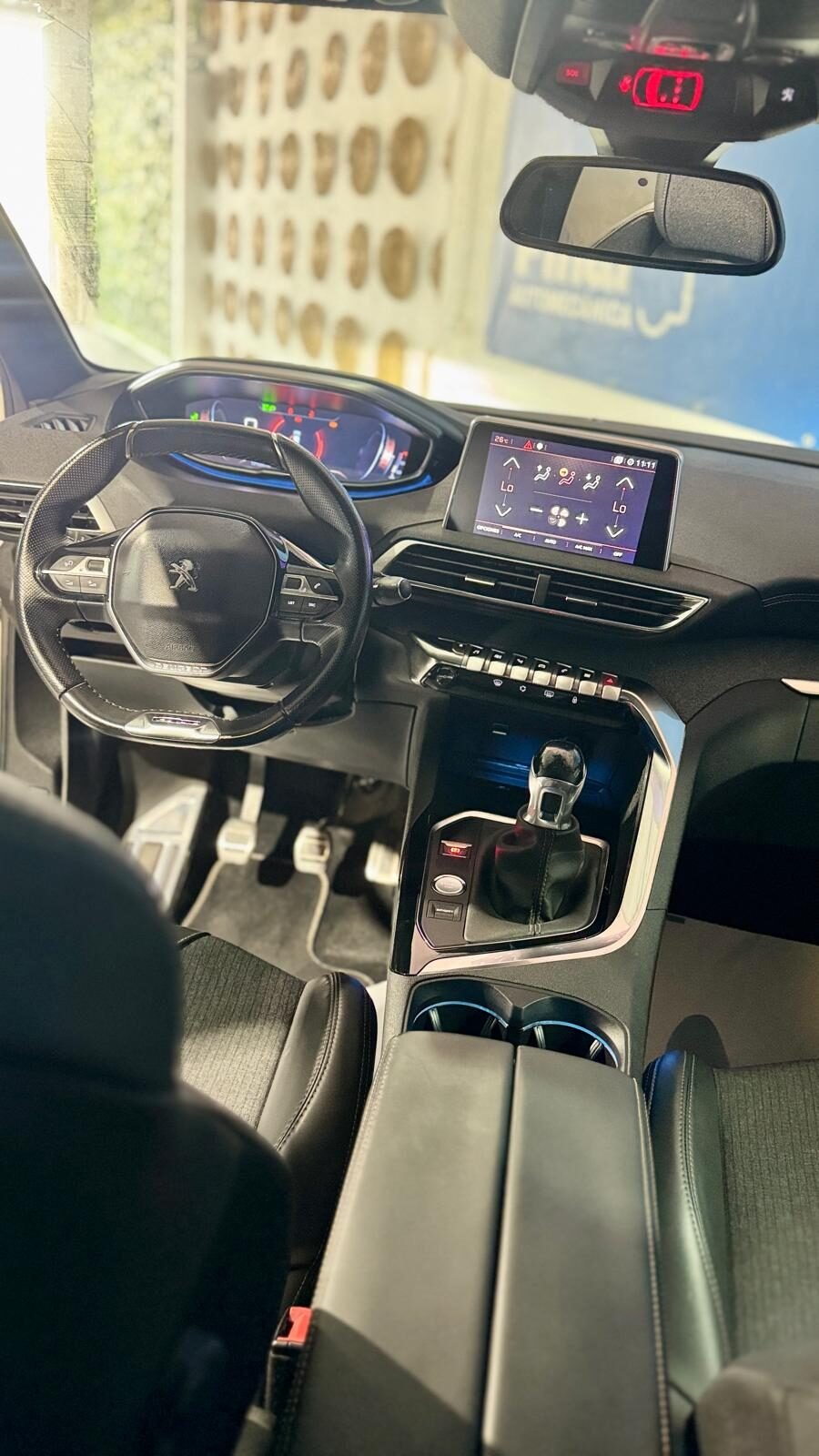 PEUGEOT 3008 1.6 Blue-HDi GT Line