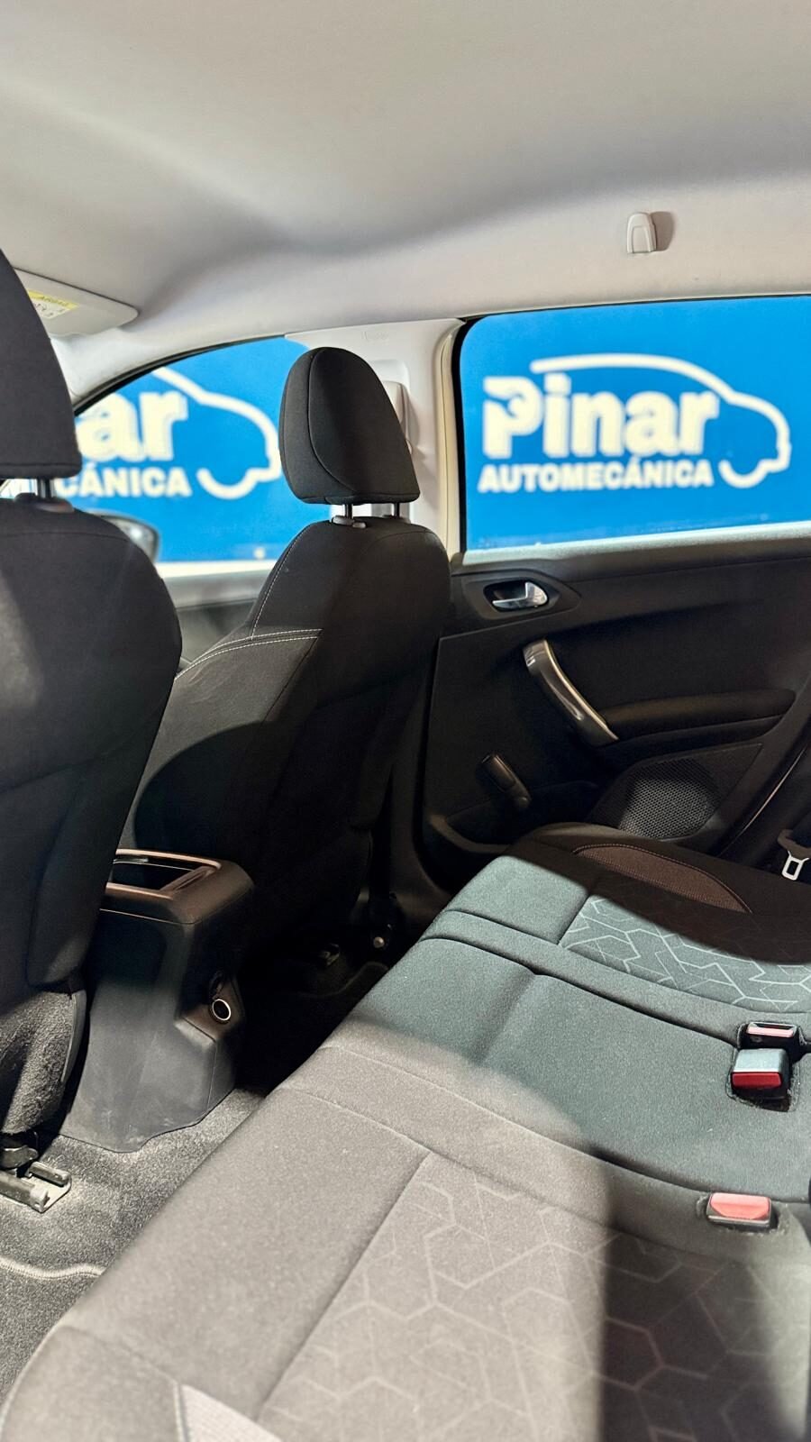 PEUGEOT 2008 1.6 Blue-HDi Active