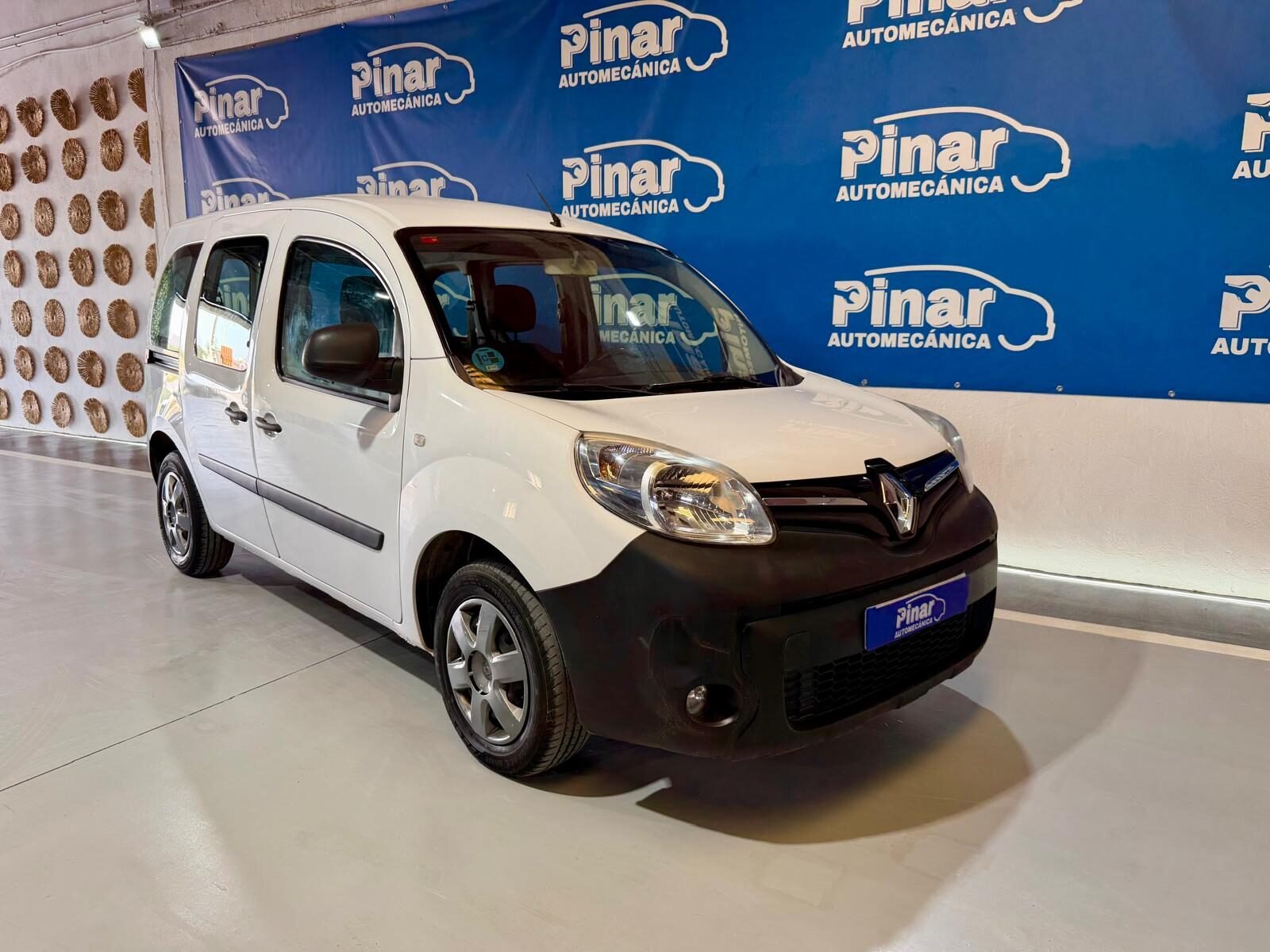 RENAULT Kangoo 1.5 dCi Profesional