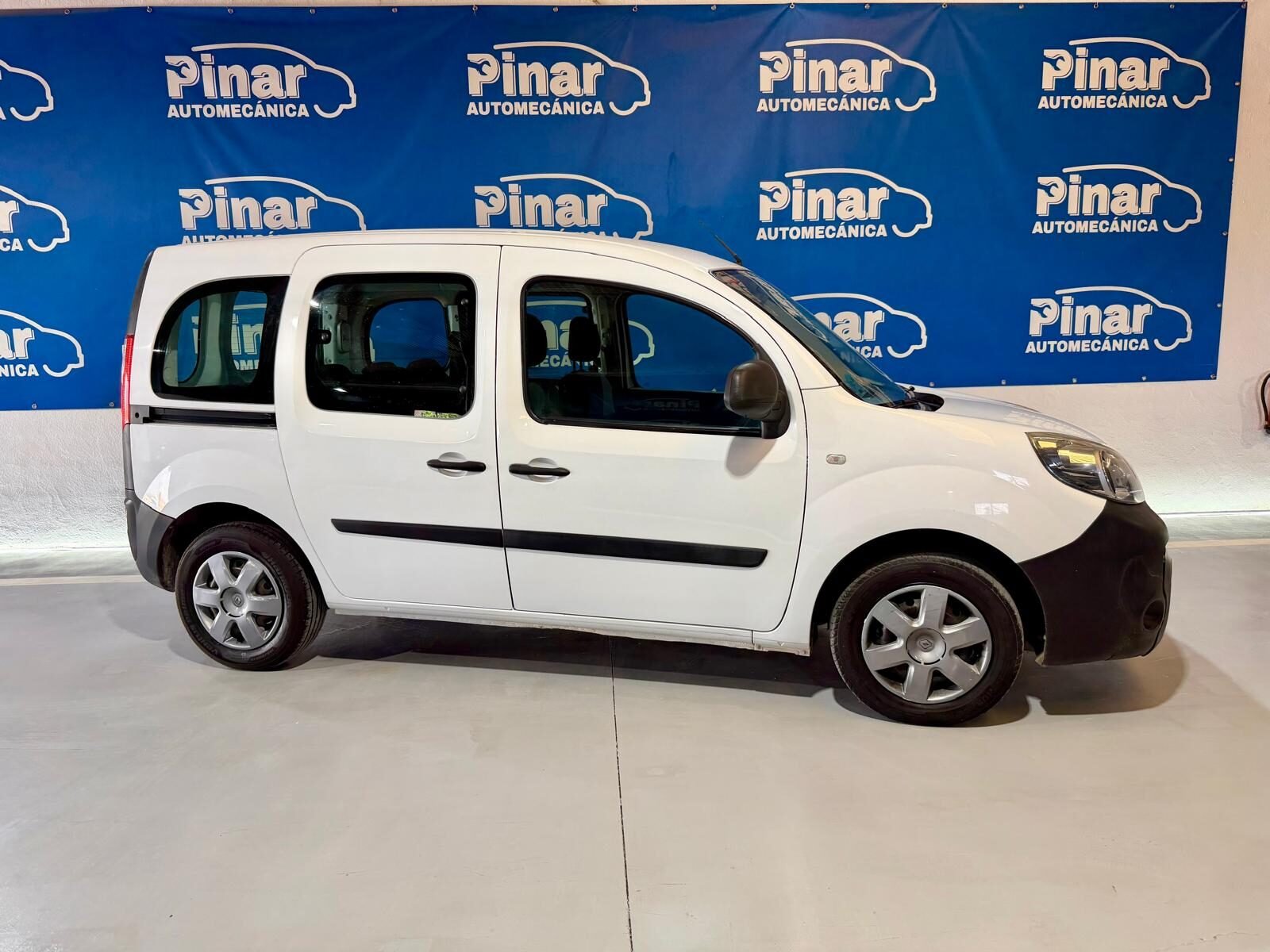 RENAULT Kangoo 1.5 dCi Profesional