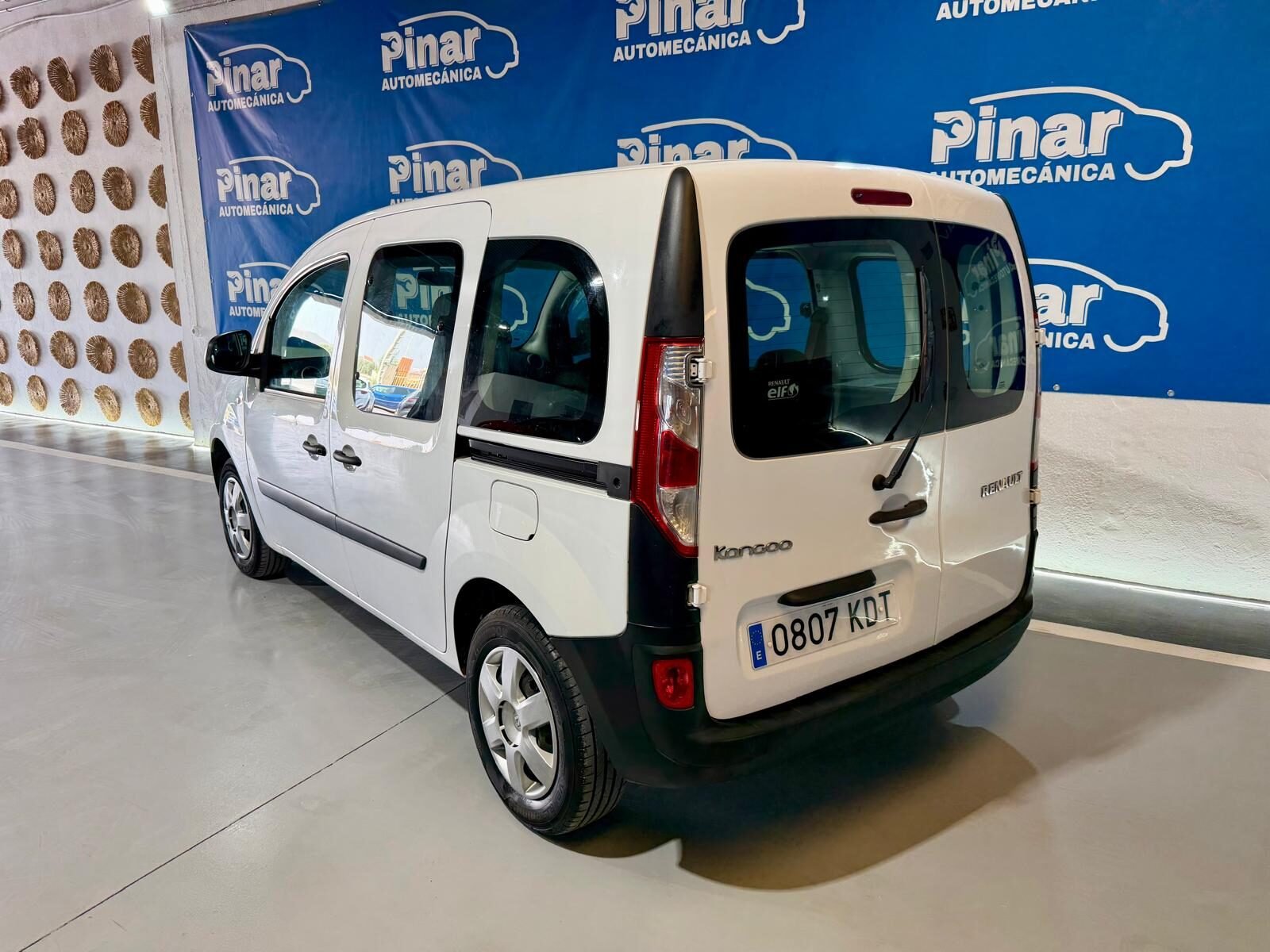 RENAULT Kangoo 1.5 dCi Profesional