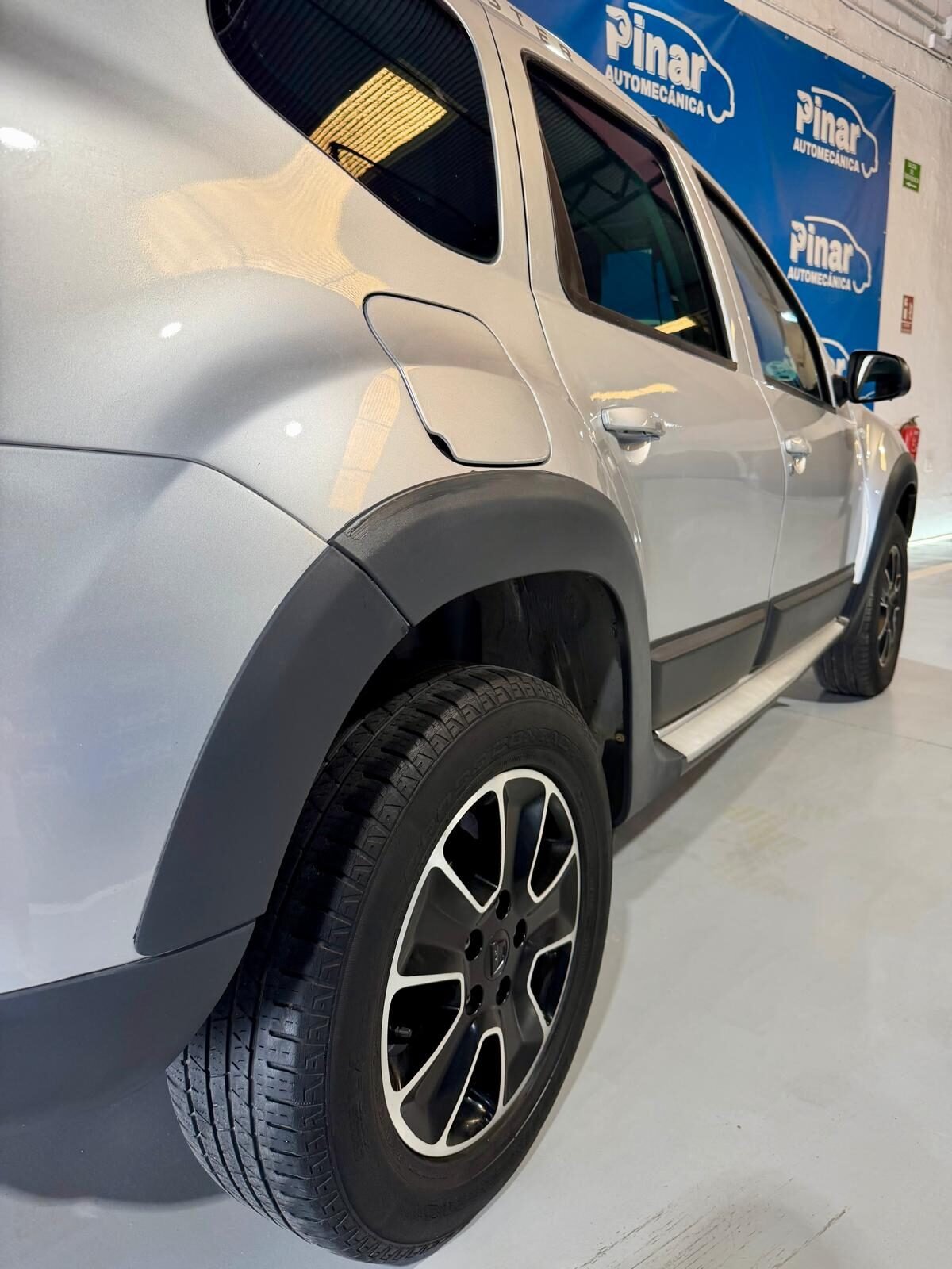 DACIA DUSTER 1.5 dCi SL Urban Explorer 4x2