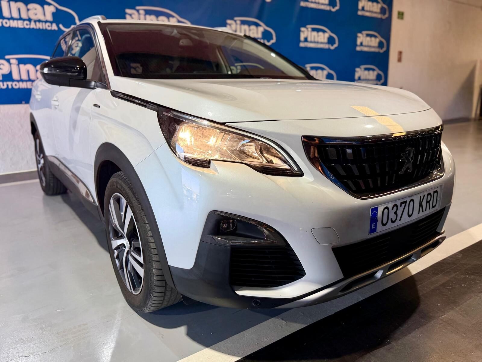 PEUGEOT 3008 1.5 GT LINE 