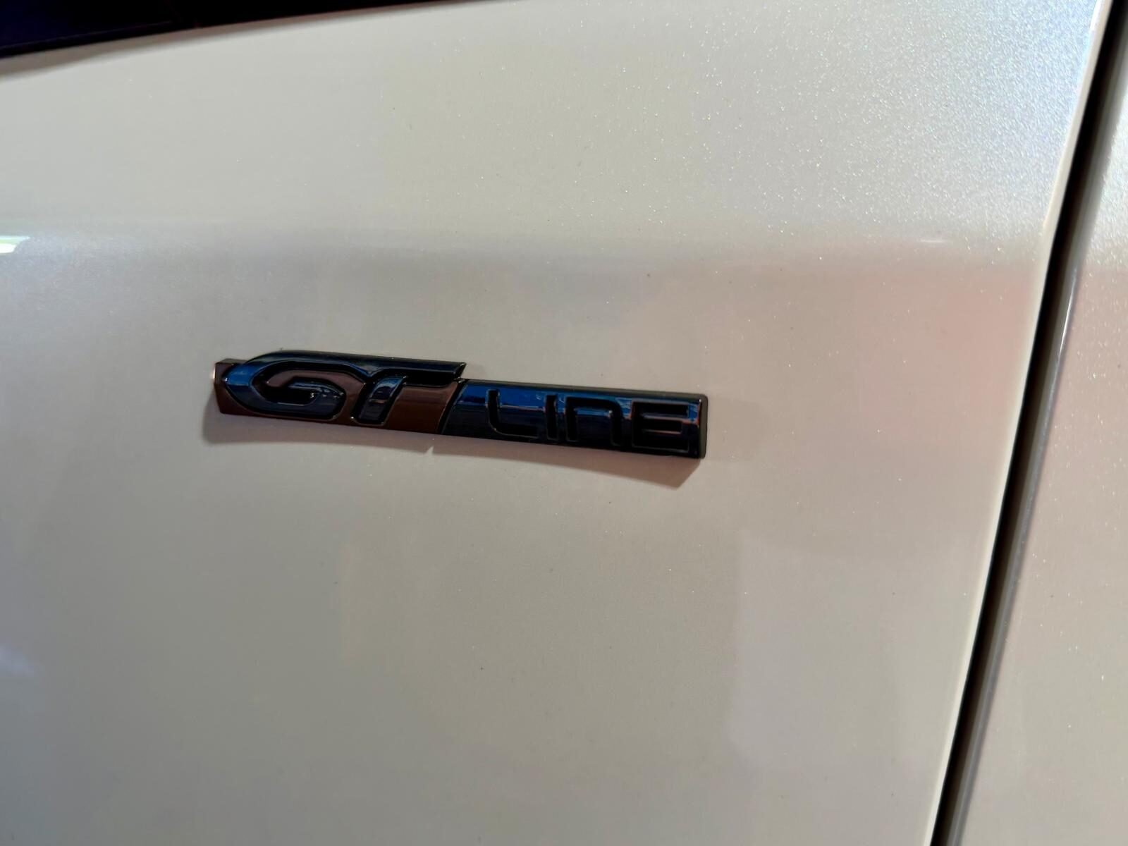 PEUGEOT 3008 1.5 GT LINE 