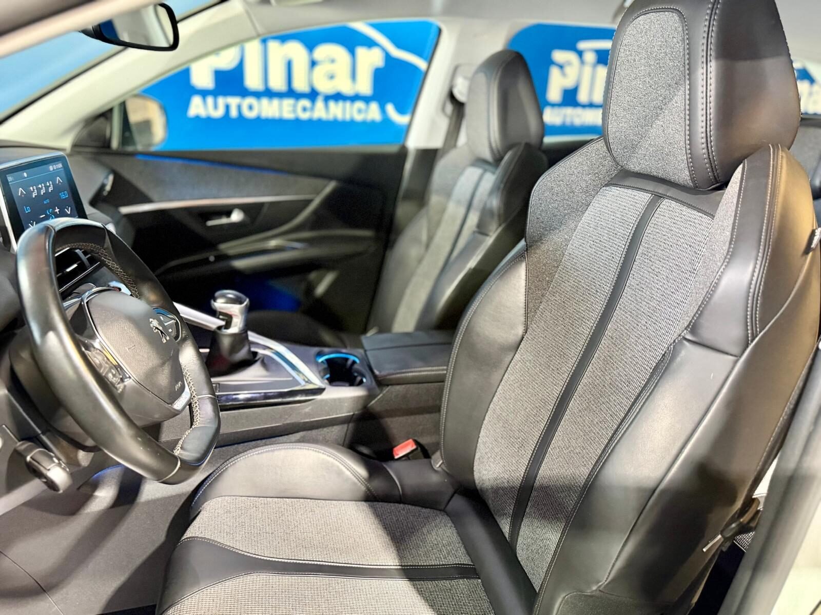 PEUGEOT 3008 1.5 GT LINE 