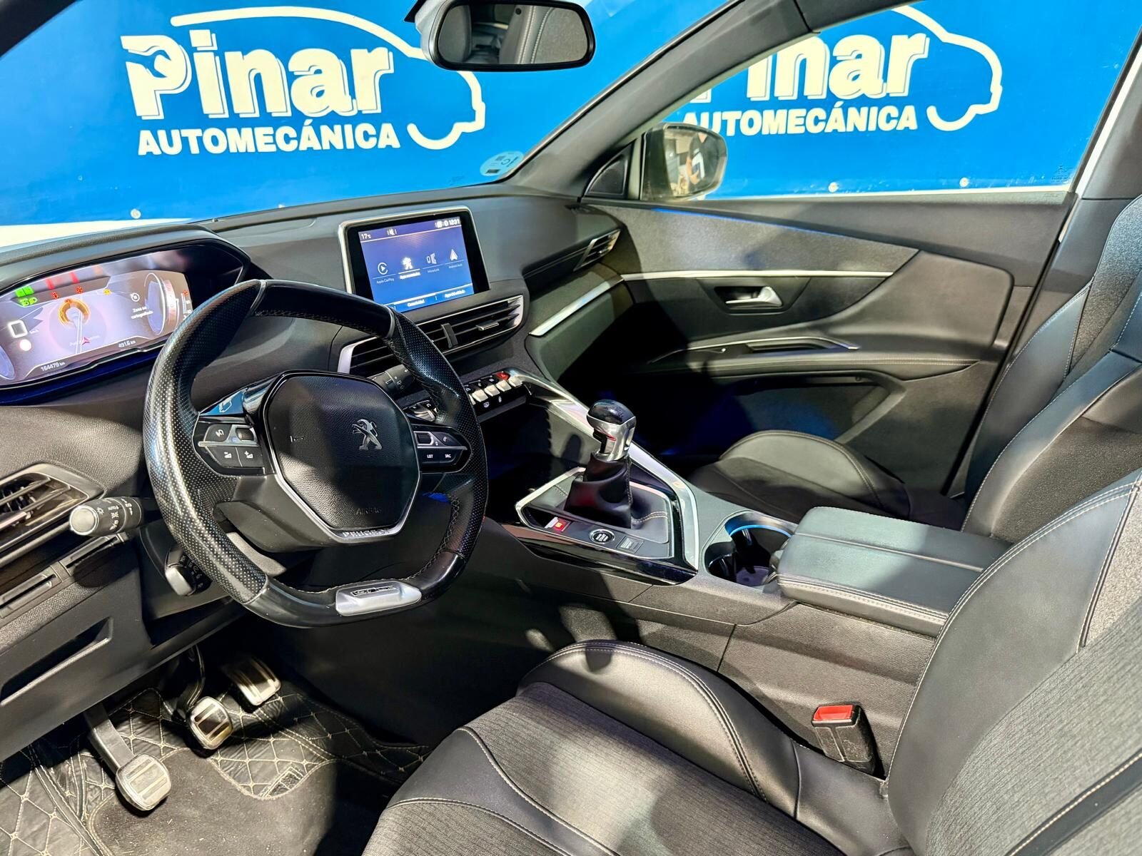 PEUGEOT 3008 Blue-HDi GT Line